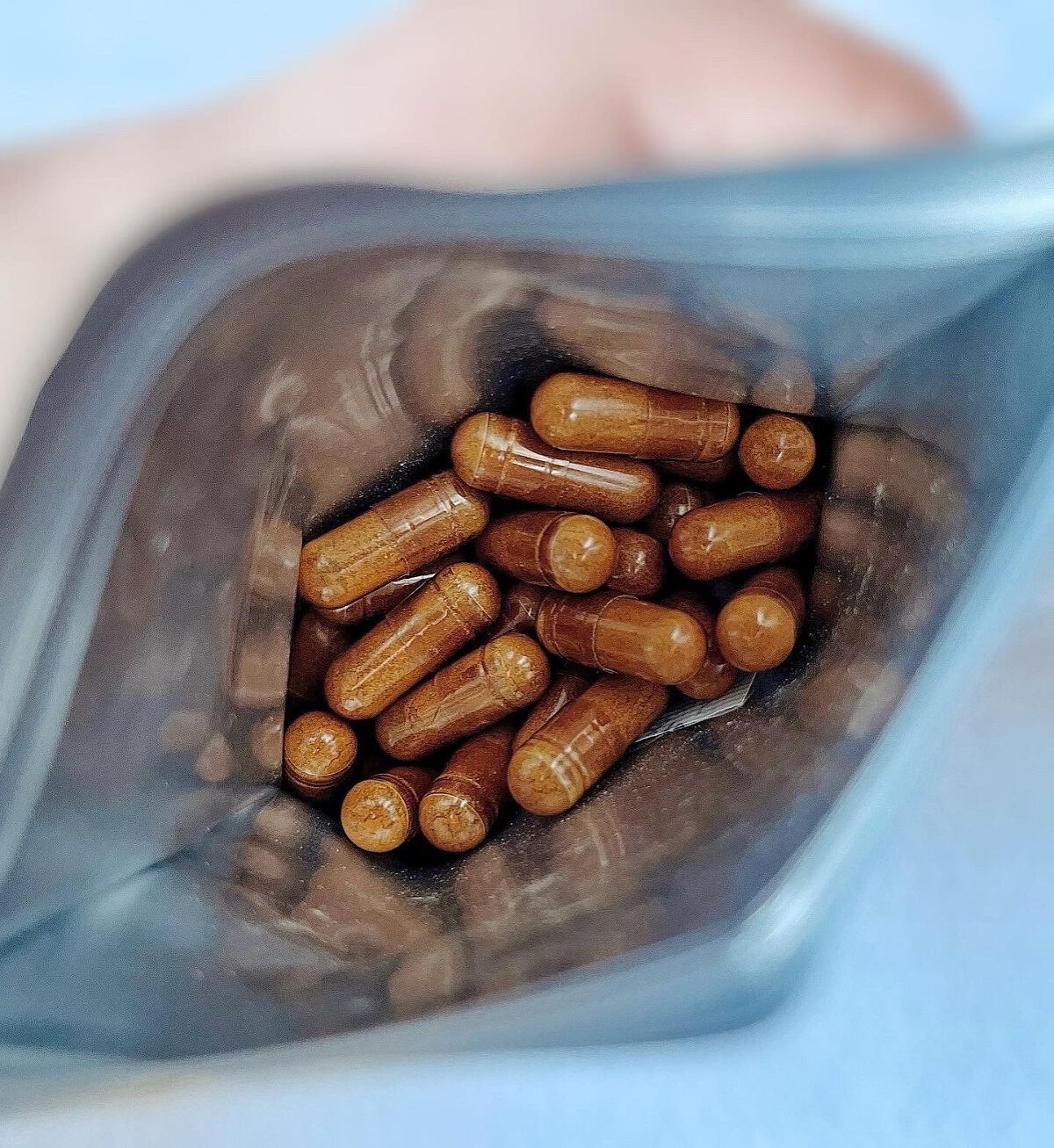 U.V.Cカプセル/フラセラ/美容サプリメントを使ったクチコミ(5枚目)