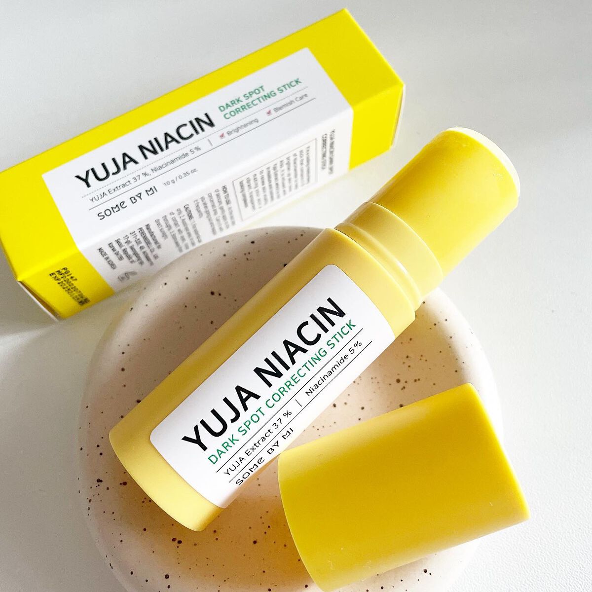 ゆずナイアシンダークスポットコレックティングスティック/SOME BY MI/美容液を使ったクチコミ（1枚目）