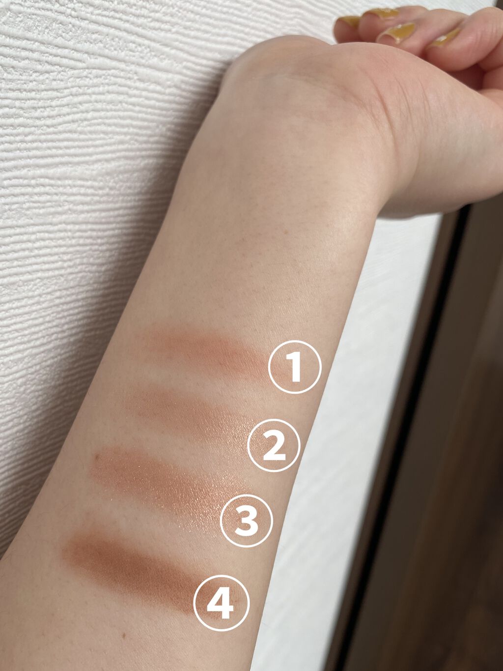  チェリーブロッサム 4色アイシャドウ/NOVO/アイシャドウパレットを使ったクチコミ（2枚目）