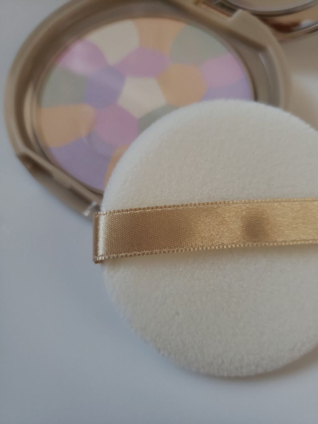 マシュマロフィニッシュパウダー　～Abloom～/キャンメイク/プレストパウダーを使ったクチコミ（2枚目）