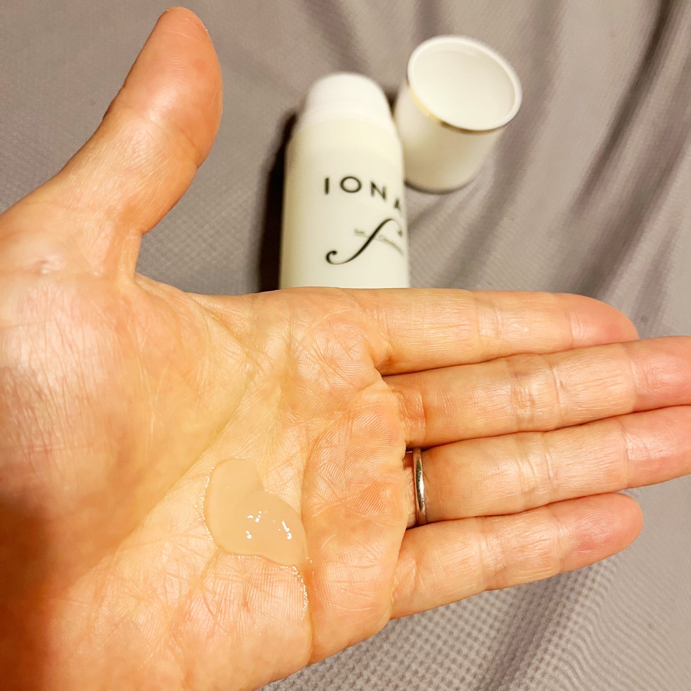 ジェル クレンジング/イオナ エフ/クレンジングジェルを使ったクチコミ(3枚目)