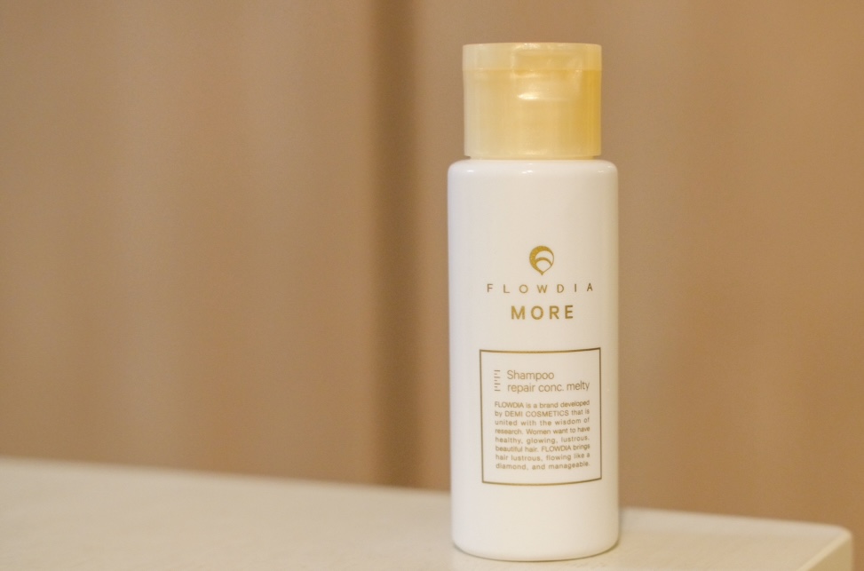フローディアモア シャンプー リペアコンクメルティー/FLOWDIA/サロンシャンプーを使ったクチコミ（1枚目）
