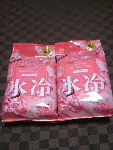 アイスデオドラント ボディペーパー フリーズピーチ <徳用タイプ> (医薬部外品)/ギャツビー/ボディシートを使ったクチコミ(1枚目)