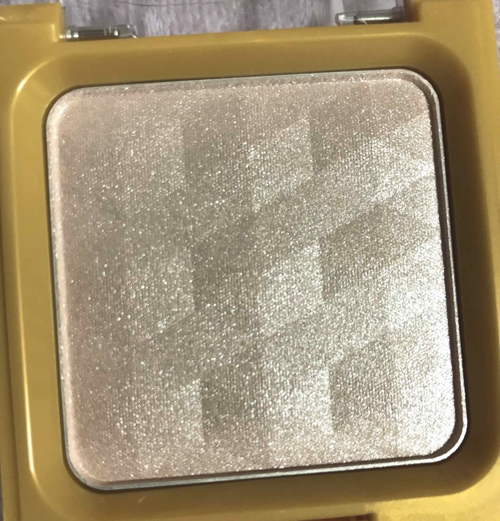 シャイニーパウダー N/excel/プレストパウダーを使ったクチコミ（2枚目）