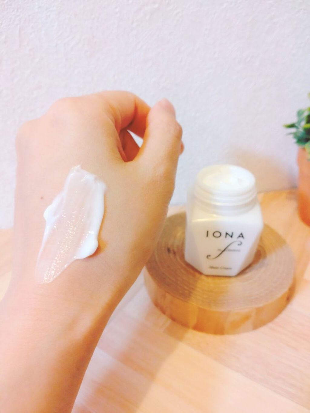 モイスト クリーム/イオナ エフ/フェイスクリームを使ったクチコミ(5枚目)