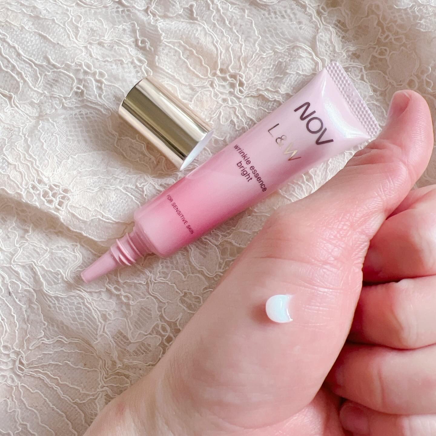 ノブ Ｌ＆Ｗ リンクルエッセンス ブライト/NOV/美容液を使ったクチコミ（2枚目）