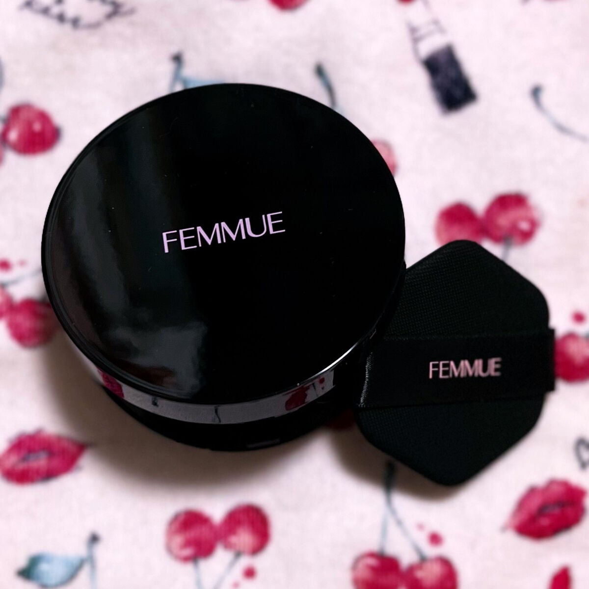 エバーグロウクッション SPF25 PA++/FEMMUE/クッションファンデーションを使ったクチコミ(1枚目)