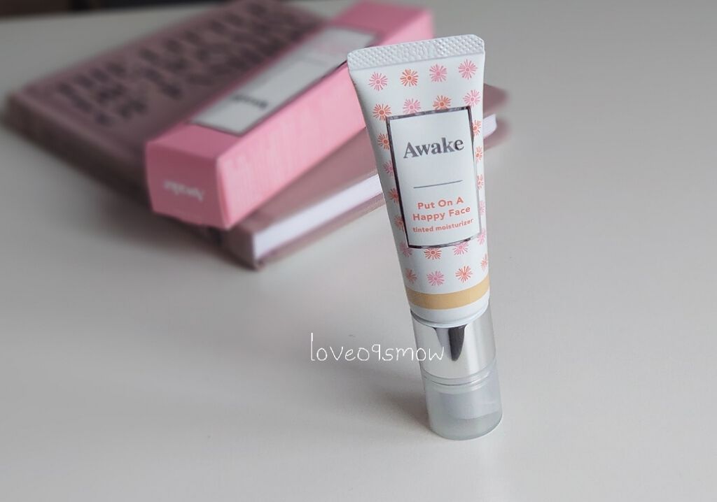 プットオンアハッピーフェイス ティンティド モイスチュアライザー/Awake/CCクリームを使ったクチコミ（1枚目）
