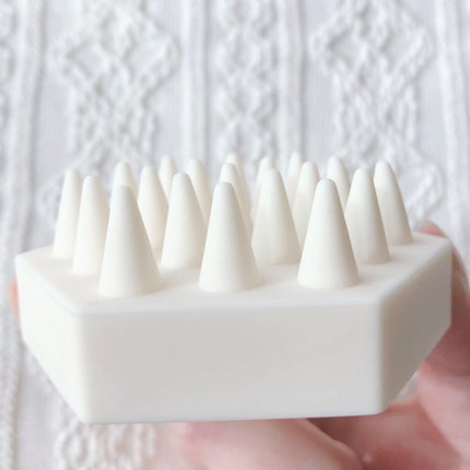 ヘッドスパブラシ ソフト /ハニーク/スカルプブラシを使ったクチコミ(4枚目)