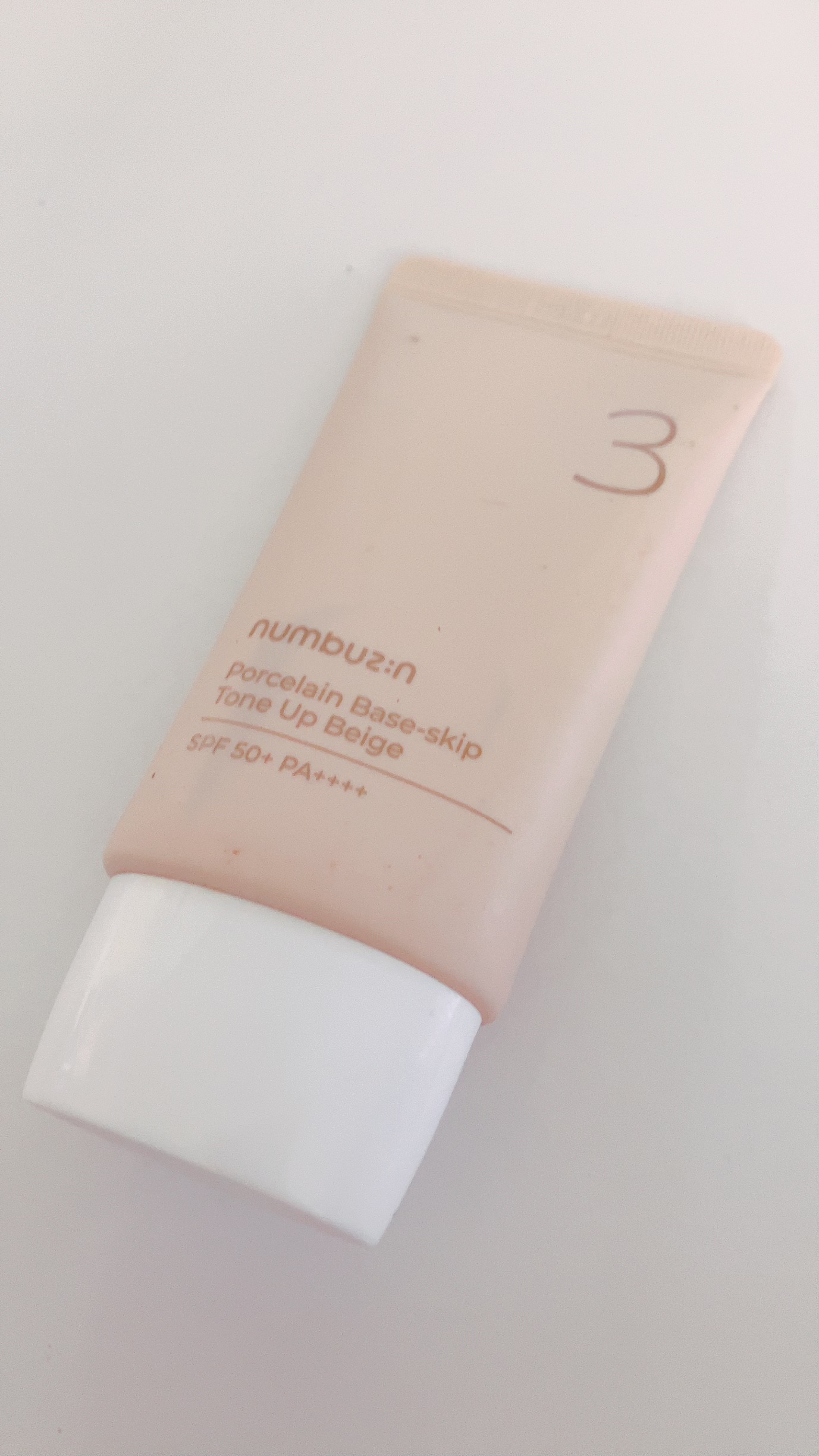 3番 ノーファンデ陶器肌トーンアップクリーム/numbuzin/化粧下地を使ったクチコミ（1枚目）