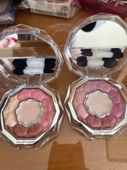 ブルームクチュール アイズ タイムレスグロウ/JILL STUART/アイシャドウパレットを使ったクチコミ(4枚目)