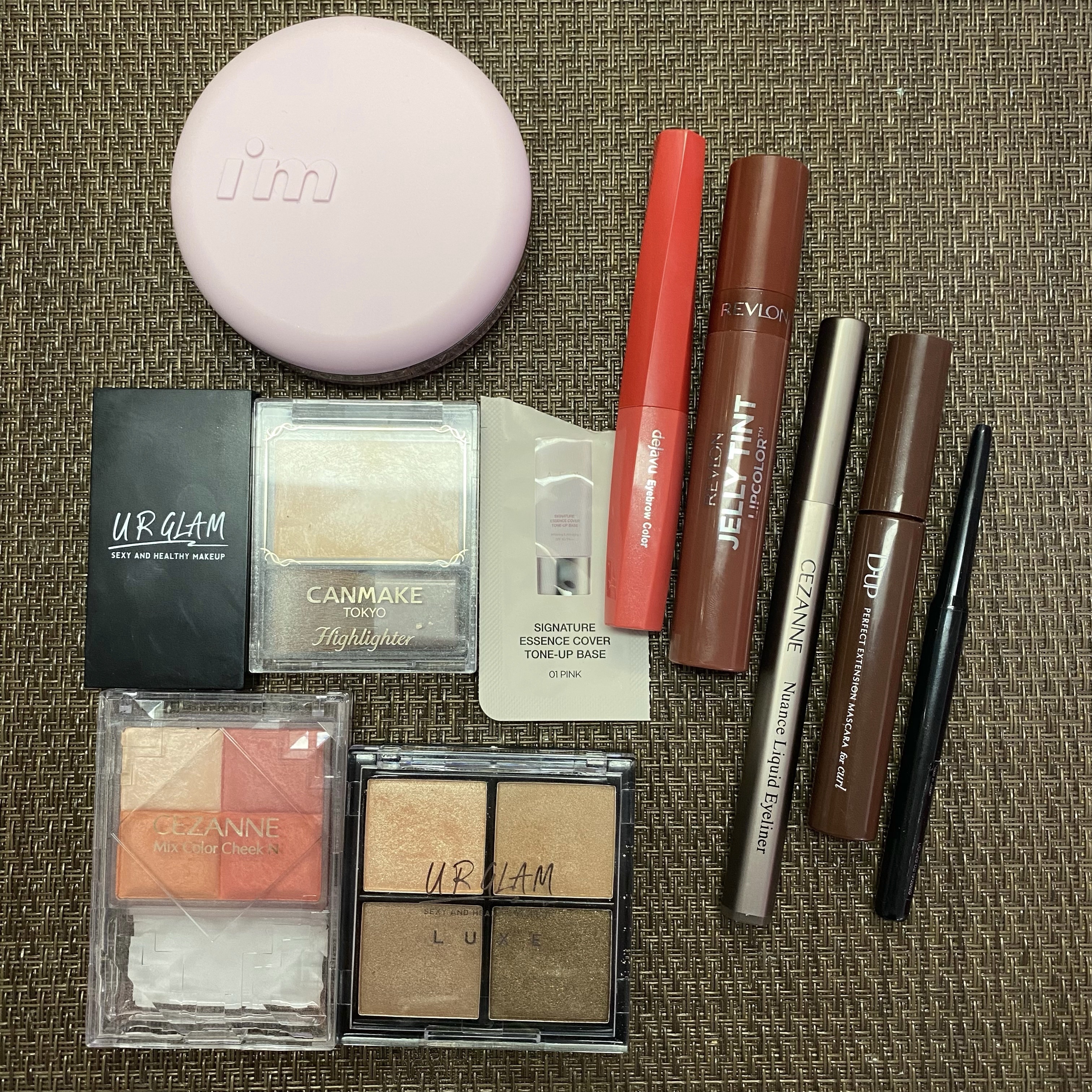 UR GLAM LUXE　4 COLORS EYESHADOW PALLET 04 ベージュ/U R GLAM/アイシャドウパレットを使ったクチコミ（3枚目）