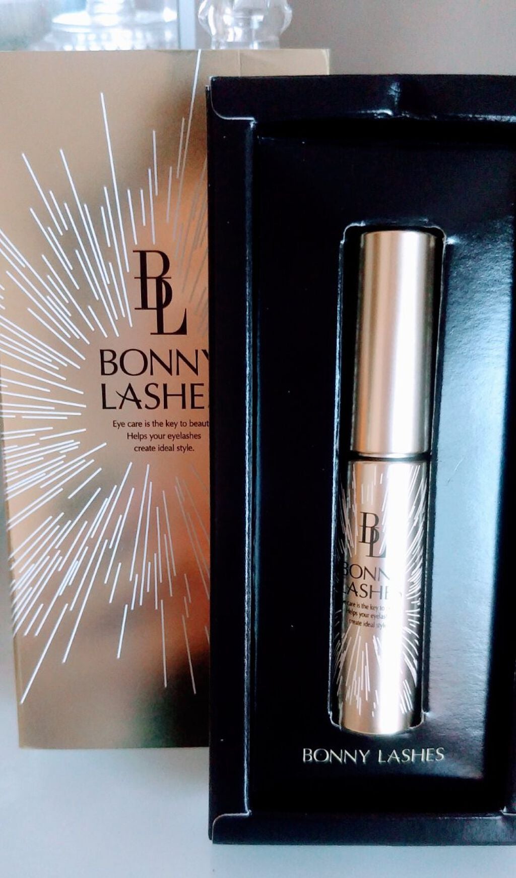 makin on LIPS 「ボニーラッシュまつ育4大成分配合のまつげ美容液。チップが大きく..」(1枚目)