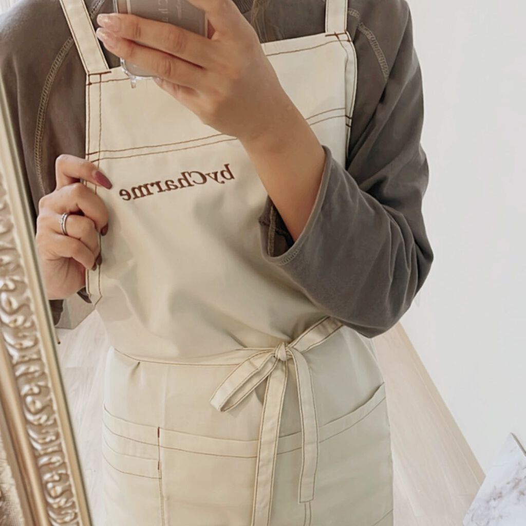 pikarin8993x🦋LIPSパートナー on LIPS 「.newapron👗刺繍いりがかわいい🥺🤍.ご予約はIns..」(1枚目)