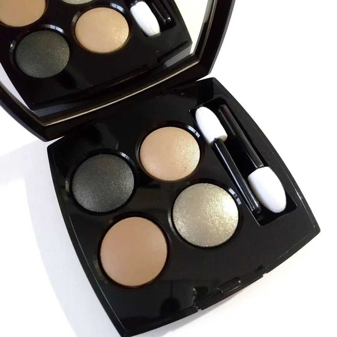 レ キャトル オンブル/CHANEL/アイシャドウパレットを使ったクチコミ(2枚目)