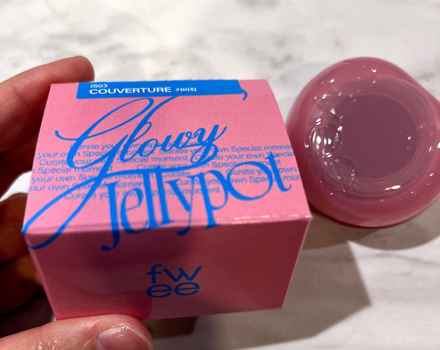 フィー リップアンドチーク グローイジェリーポット/fwee/リップグロスを使ったクチコミ(1枚目)