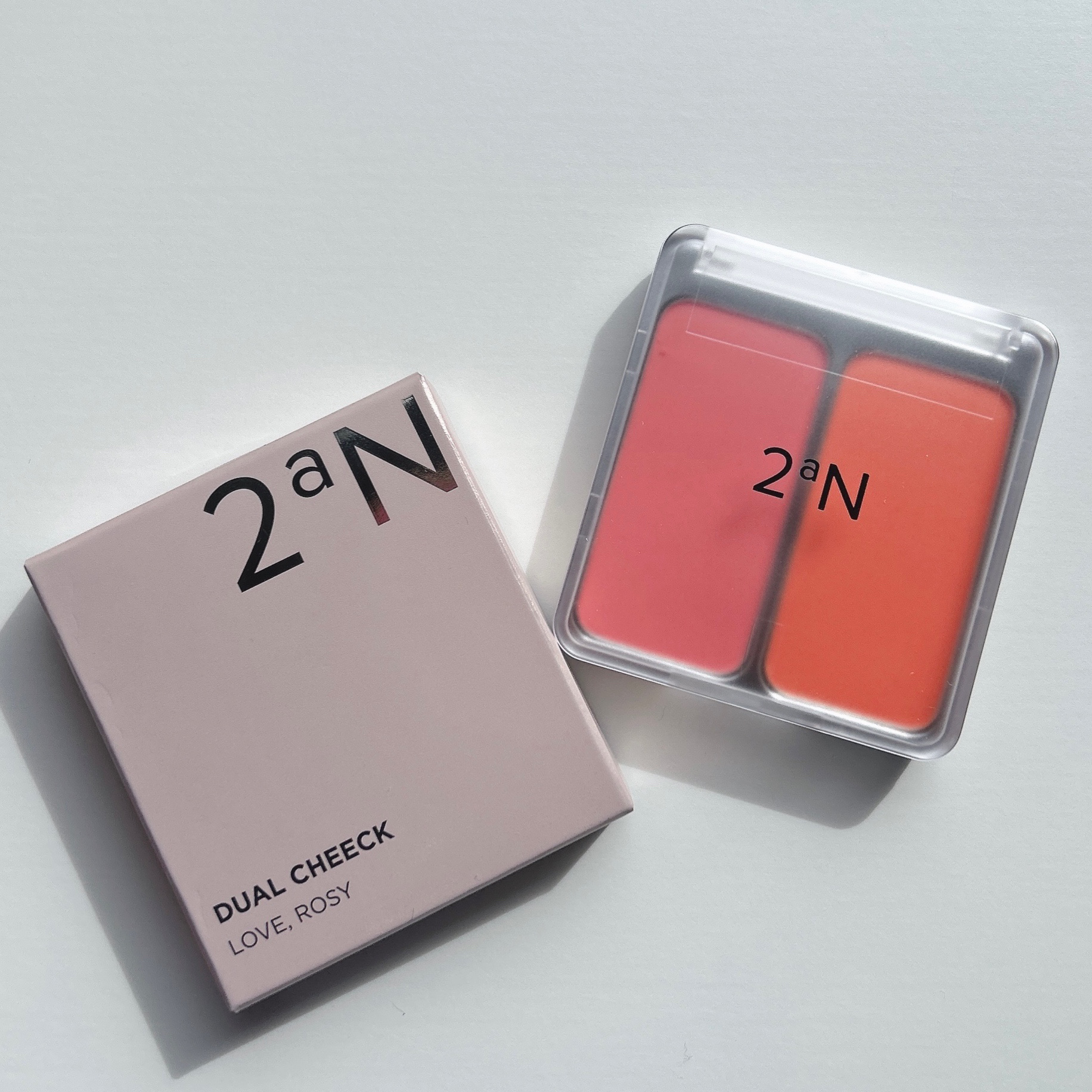 デュアルチーク 【旧】04 ホットリビングコーラル/2aN/パウダーチークを使ったクチコミ（2枚目）