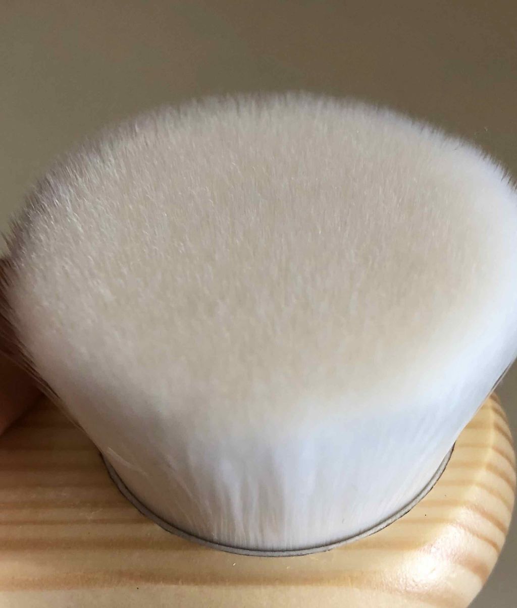 ごくやわ洗顔ブラシ 極細毛先/DAISO/その他スキンケアグッズを使ったクチコミ(2枚目)