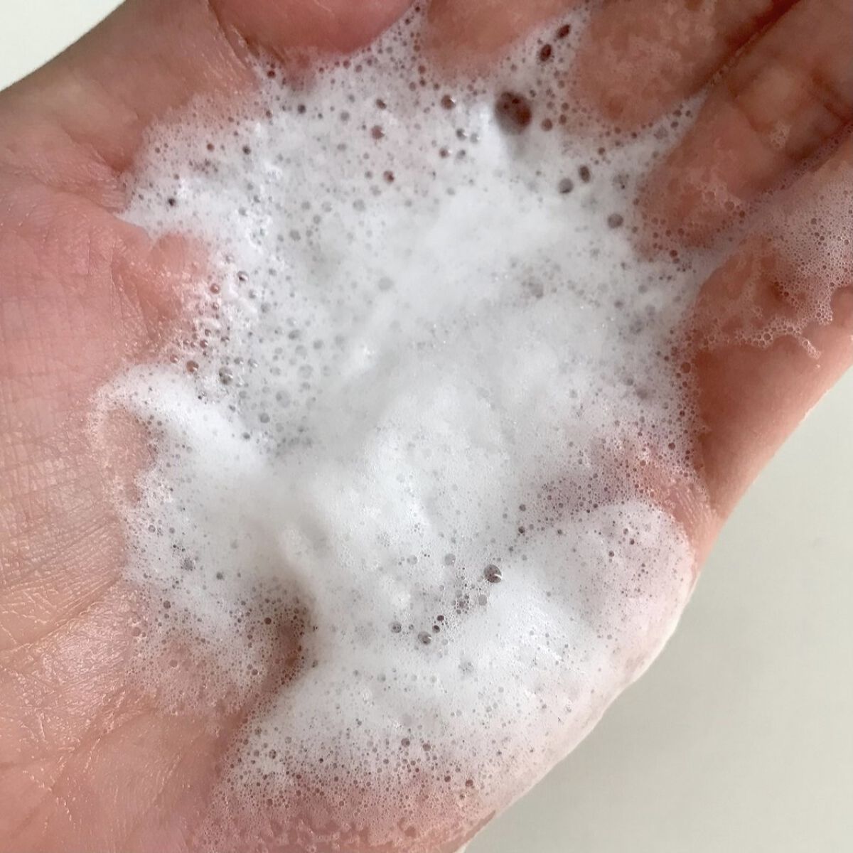 赤箱 (しっとり)/カウブランド/洗顔石鹸を使ったクチコミ（3枚目）