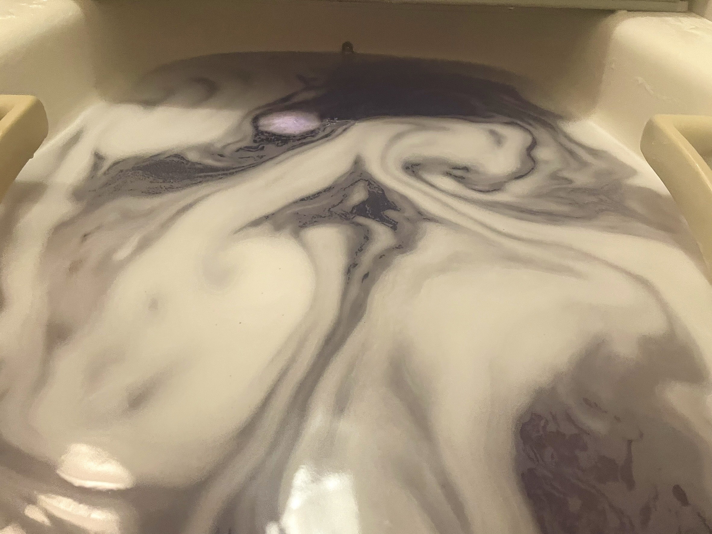 バブ モンスターバブルMEGA級 マーブル泡 ラベンダーカクテルの香り​/バブ/炭酸系入浴剤を使ったクチコミ（2枚目）