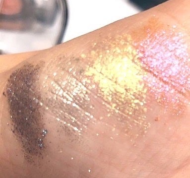 ASTRAL LIGHT EYESHADOW/Ameli/単色アイシャドウを使ったクチコミ(5枚目)