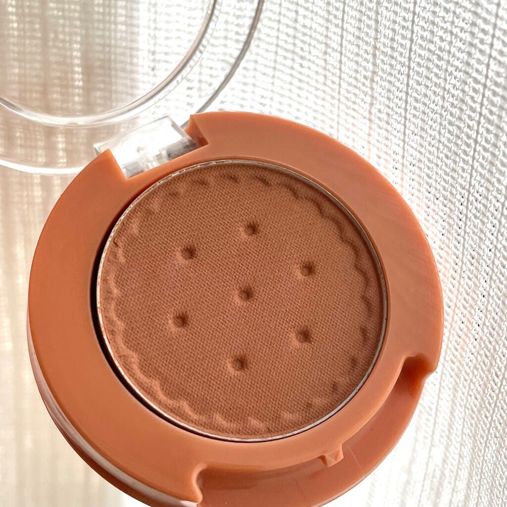 ルックアット マイアイ カフェ/ETUDE/単色アイシャドウを使ったクチコミ(3枚目)