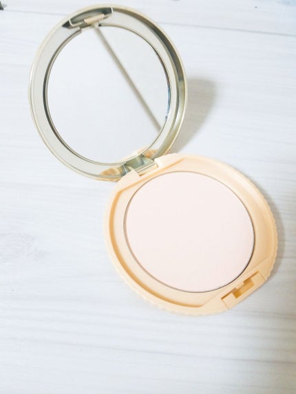 【旧品】マシュマロフィニッシュパウダー/キャンメイク/プレストパウダーを使ったクチコミ(2枚目)