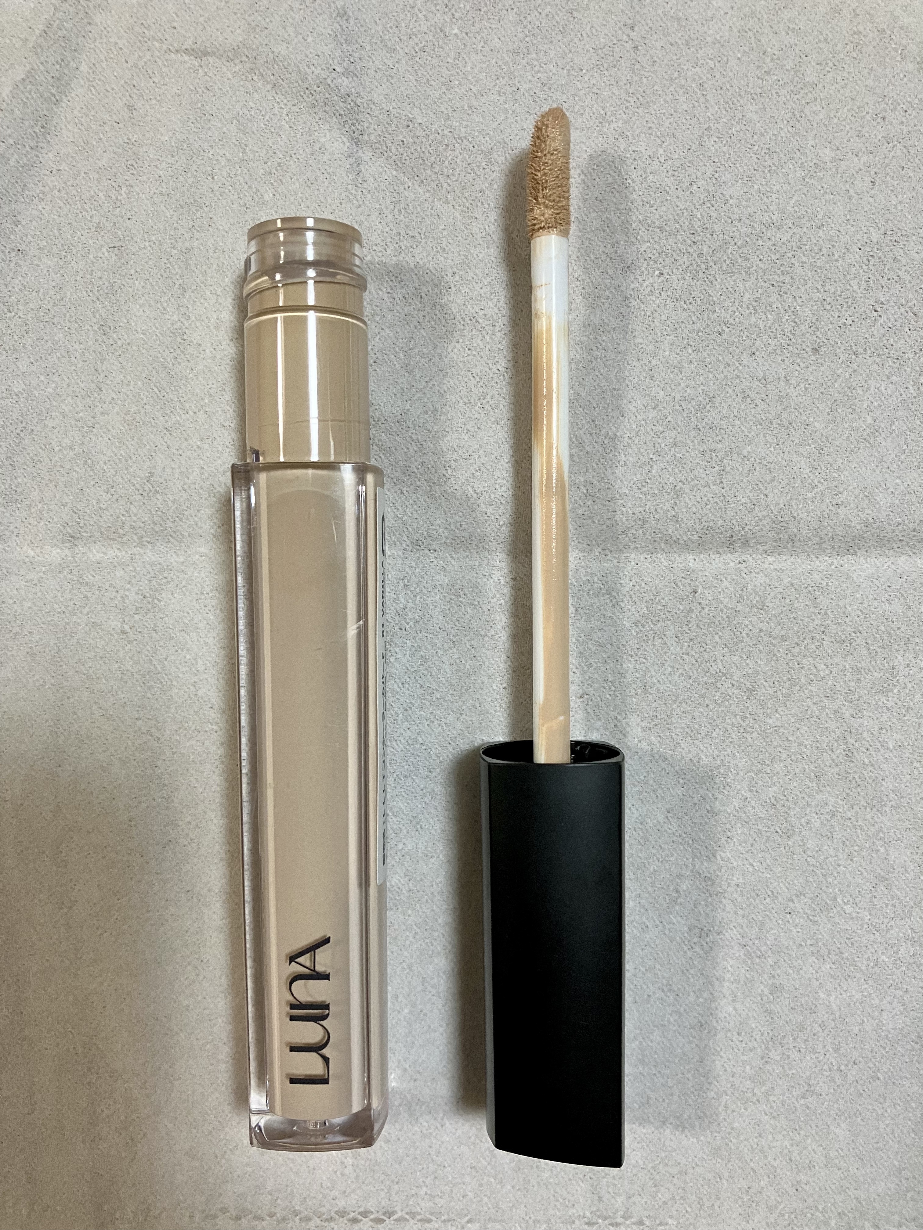 ロングラスティングチップコンシーラー/LUNA/リキッドコンシーラーを使ったクチコミ（2枚目）