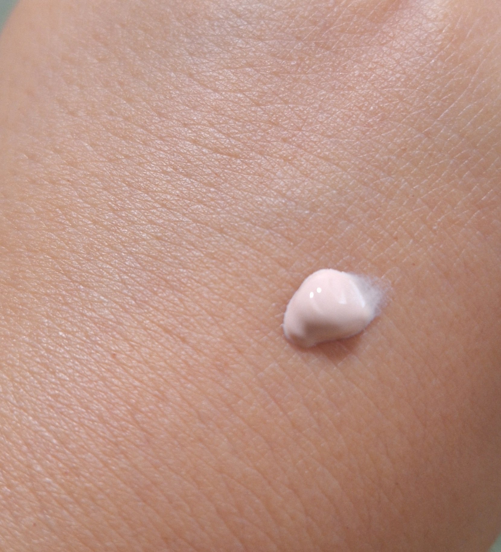 UVイデア XL プロテクショントーンアップ ローズ/ラ ロッシュ ポゼ/日焼け止めクリームを使ったクチコミ（2枚目）