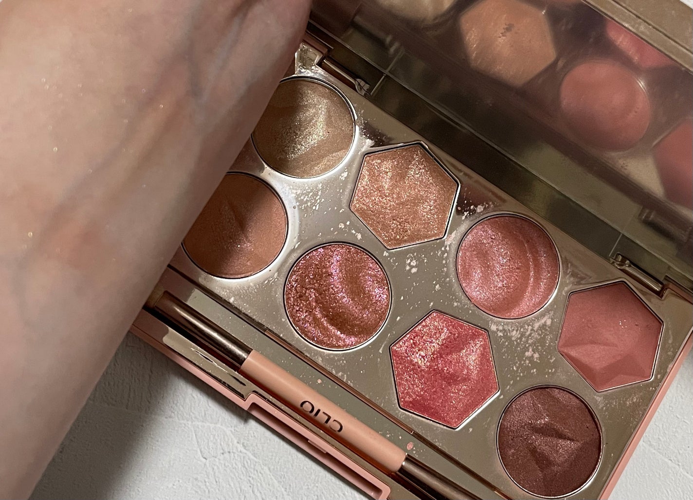 プリズム エアー アイ パレット/CLIO/アイシャドウパレットを使ったクチコミ(2枚目)