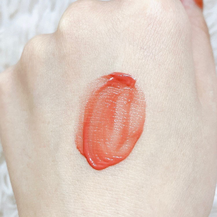 アップトゥーミー　ハグマイリップ　カラーロックプランパー 002 ミスベイブ/up2me/リッププランパーを使ったクチコミ（3枚目）