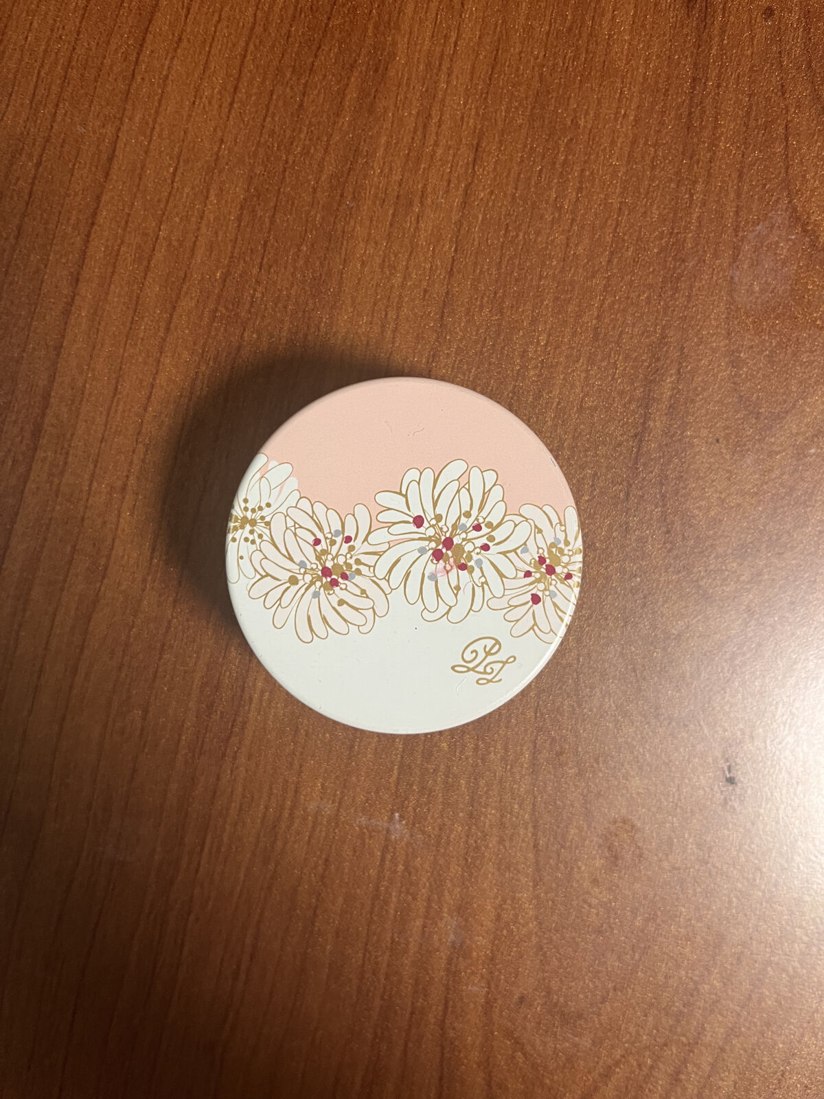 リップ トリートメントバーム/PAUL & JOE BEAUTE/リップバームを使ったクチコミ（1枚目）