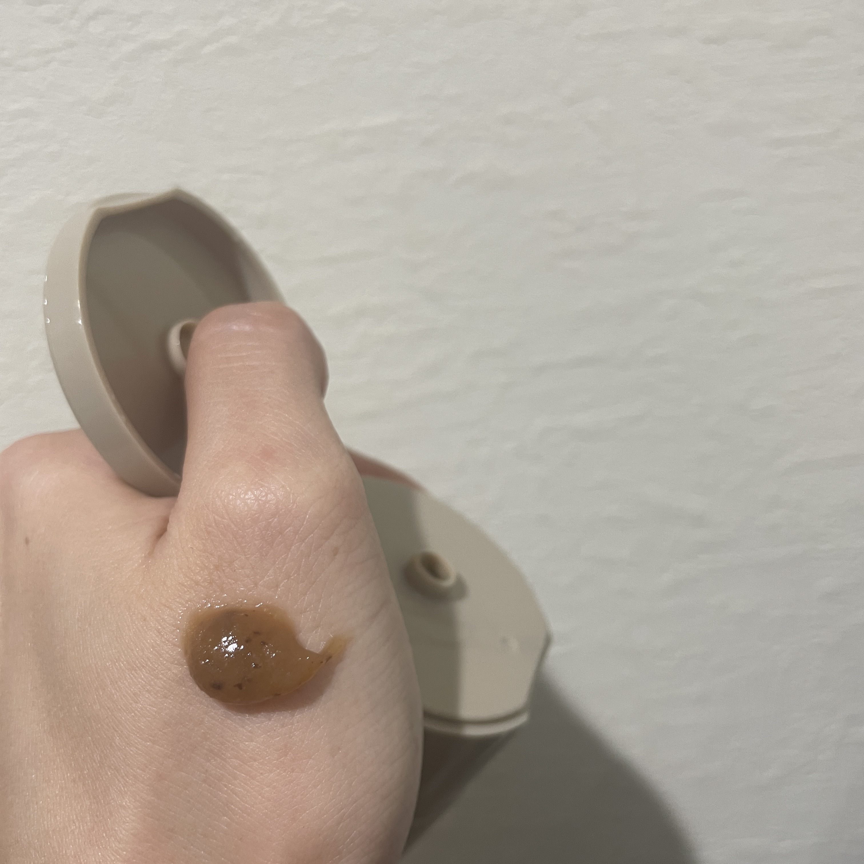 アールグレイティージャム フェイシャルピーリングスクラブ/TEABLESS/スクラブ・ゴマージュを使ったクチコミ（2枚目）