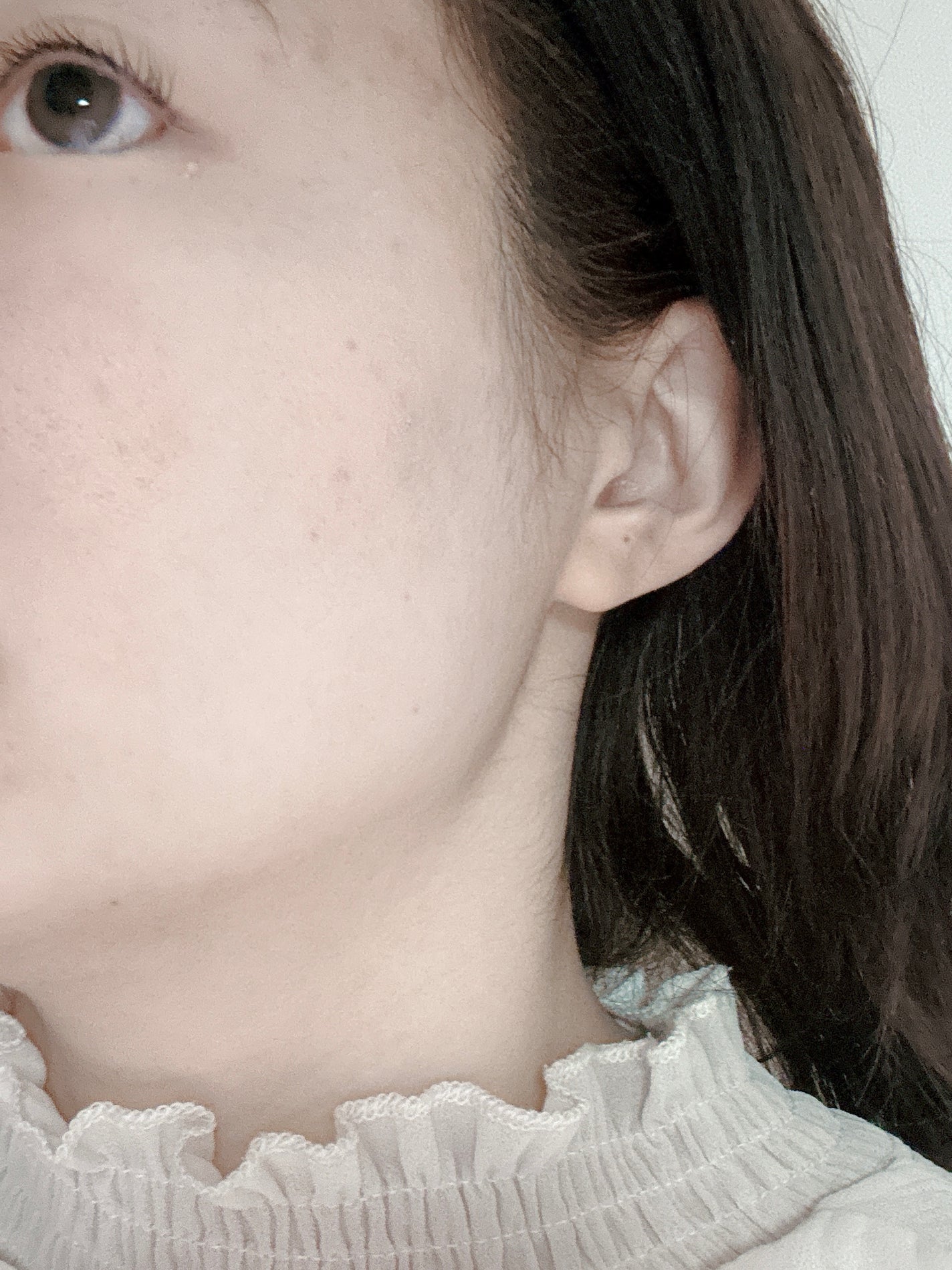 hana on LIPS 「【05ダークアップベージュ】肌が綺麗ではなく申し訳ないですが😭..」(2枚目)