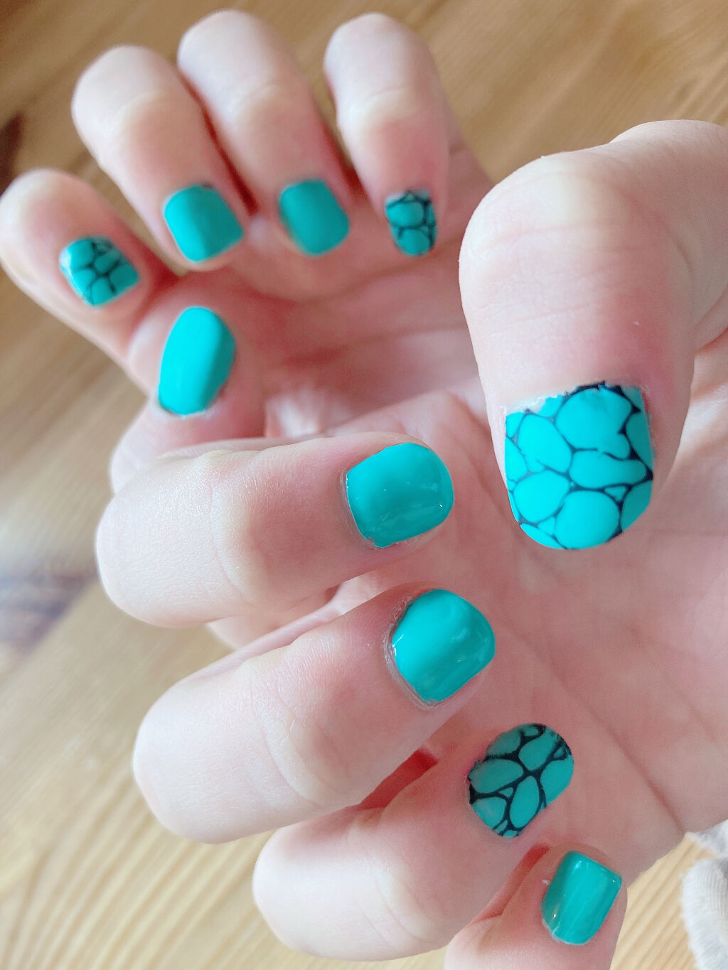 ACネイルエナメル/セリア/マニキュアを使ったクチコミ（2枚目）