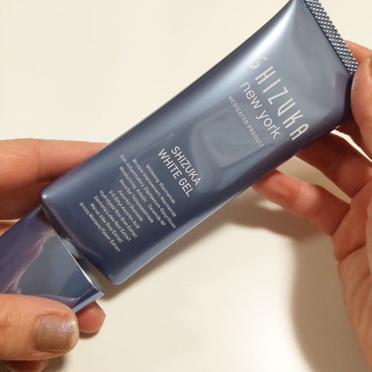 シズカホワイトゲル/Shizuka BY SHIZUKA NEWYORK/オールインワン化粧品を使ったクチコミ(3枚目)