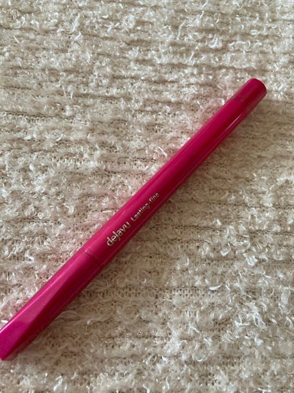 「密着アイライナー」ショート筆リキッド/デジャヴュ/リキッドアイライナーを使ったクチコミ(1枚目)