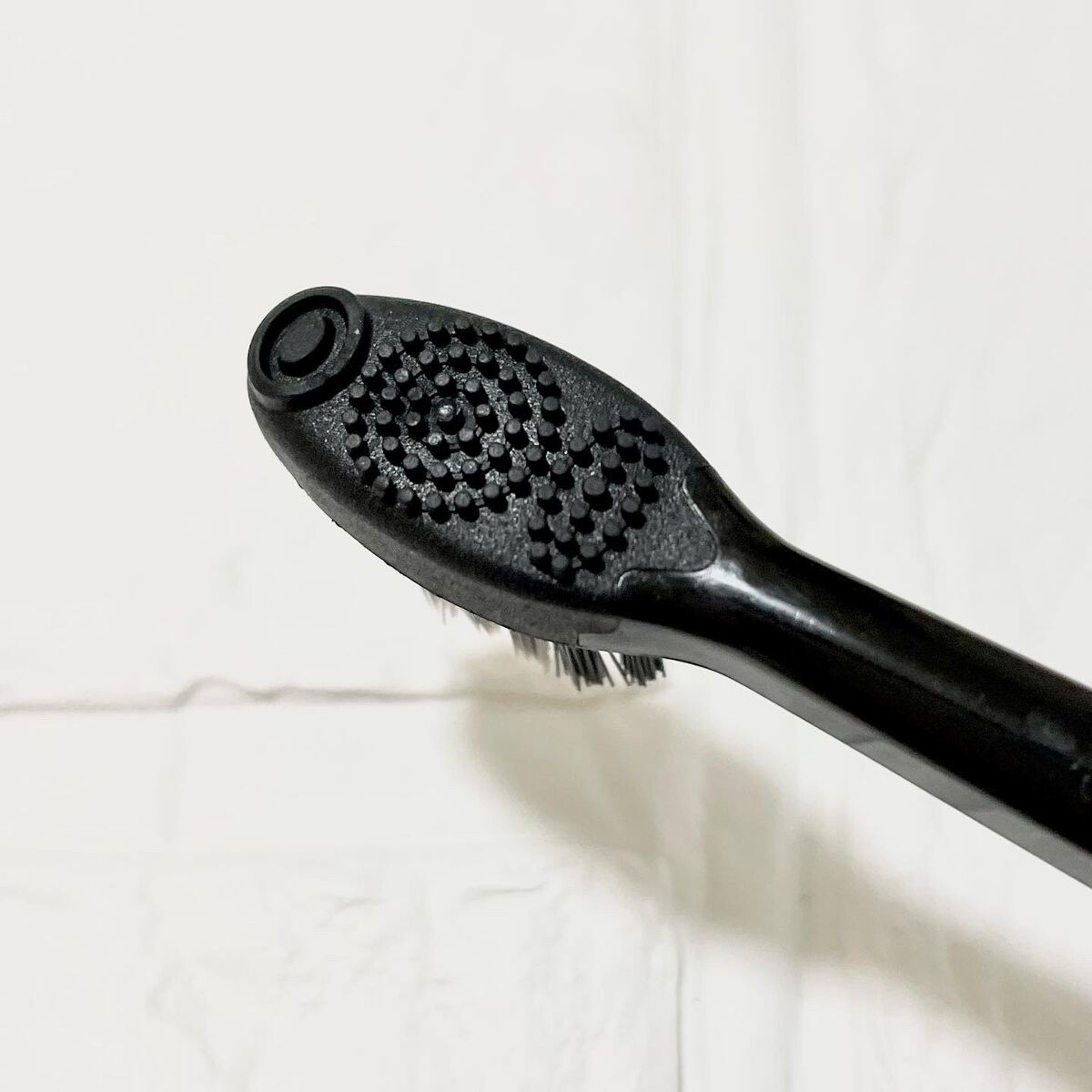 ホワイトニング ブラックパール/リーチ/歯ブラシを使ったクチコミ(4枚目)