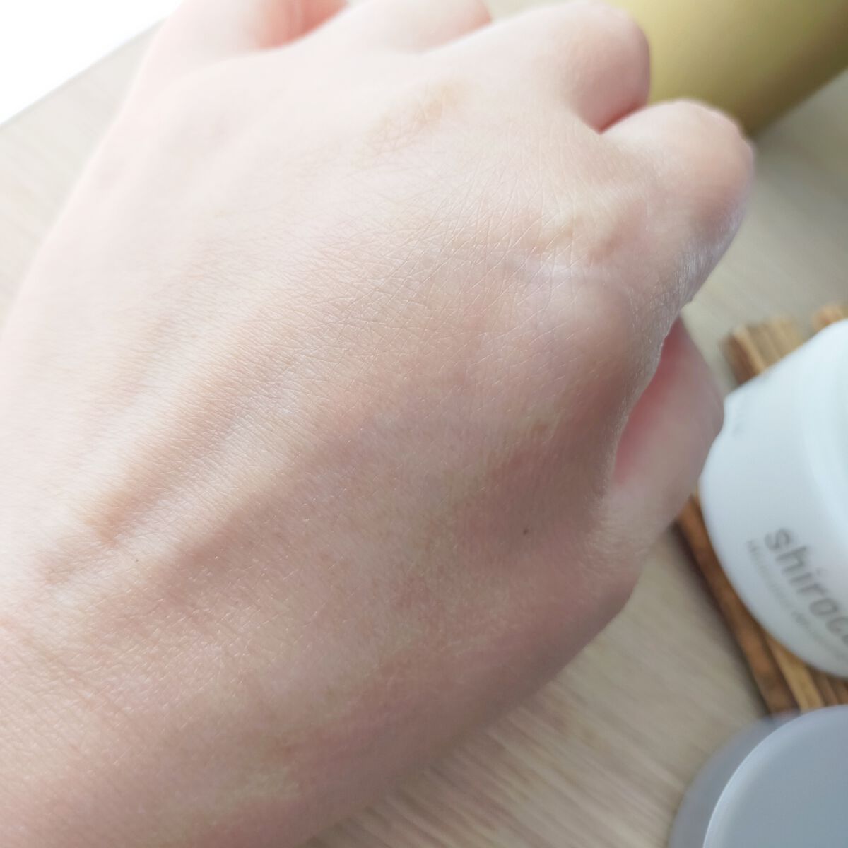 shirocara薬用ホワイトニングジェル/shirocara/オールインワン化粧品を使ったクチコミ（3枚目）