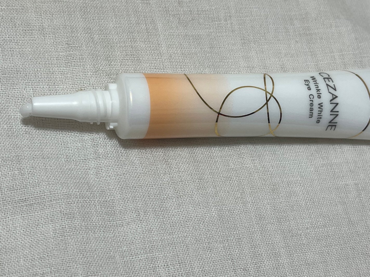 リンクルホワイトアイクリーム/CEZANNE/アイケア・アイクリームを使ったクチコミ(3枚目)