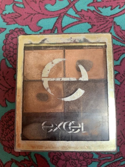 スキニーリッチシャドウ/excel/アイシャドウパレットを使ったクチコミ(1枚目)