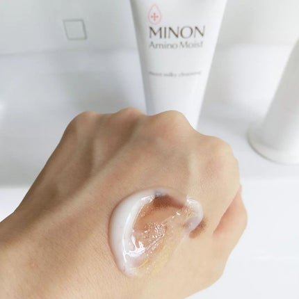 ミノン アミノモイスト モイストミルキィ クレンジング/ミノン/ミルククレンジングを使ったクチコミ(4枚目)