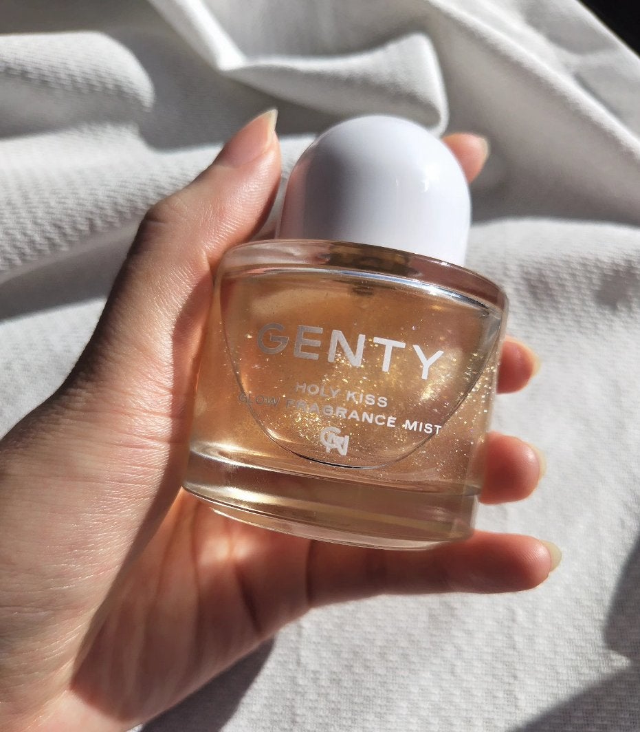 シナモン on LIPS 「ホーリーキスグロウフレグランスミストシャンパンゴールド提供元:..」(1枚目)