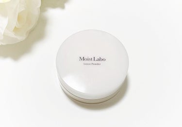 Moist Labo モイストラボ ルースパウダーのクチコミ「モイストラボ ルースパウダー
⁡
崩れにくい透明ルースパウダー
⁡
オイルinパウダーは、しっ.....」（2枚目）