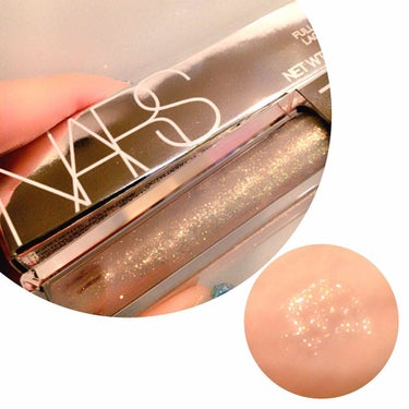 ★NARS★
•フルビニールリップラッカー  2438 （限定）
¥3,500

7月20日限定発売の商品です。
先に欲しいカラー3色予約していて、先行で発売されたオンラインで追加で購入した物が先に届き