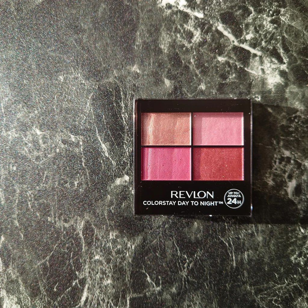 レブロン カラーステイ デイ トゥ ナイト アイシャドウ クアッド/REVLON/アイシャドウパレットを使ったクチコミ（1枚目）