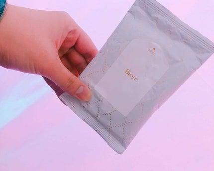 メイクの上からリフレッシュシート/ビオレ/フェイスシートを使ったクチコミ(1枚目)