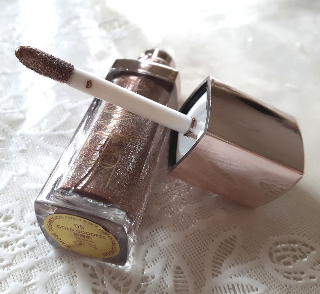 LIQUID GLITTER GLOW EYESHADE /AKIMUSE/リキッドアイシャドウを使ったクチコミ（1枚目）