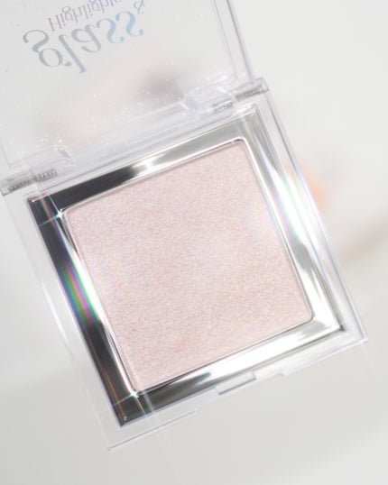 SUMOMO on LIPS 「CLIOの6月新作🐈🩵つやっつやの水光ハイライトが登場〜!🩷G..」(5枚目)