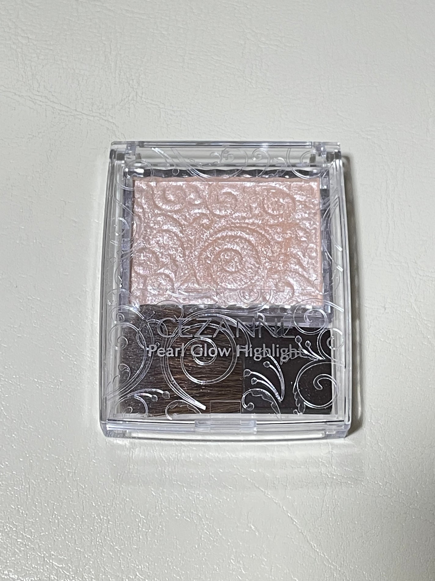 パールグロウハイライト/CEZANNE/パウダーハイライトを使ったクチコミ(1枚目)